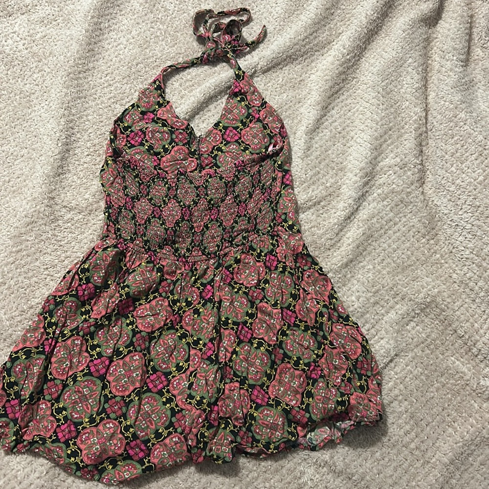 Halter Style Patterned Romper - image 3